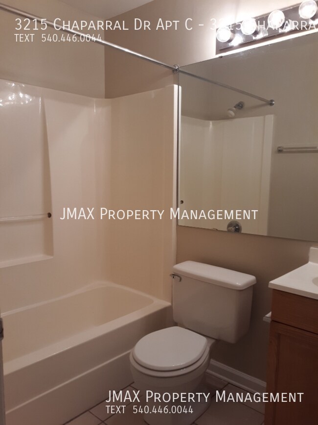 Building Photo - This property has a no security deposit op...