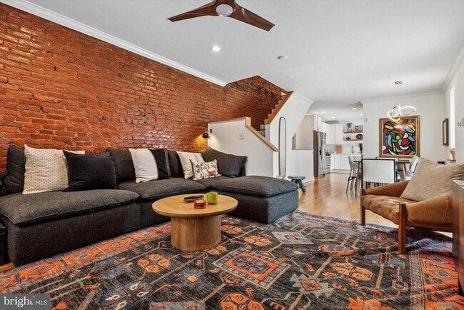 Building Photo - 921 N 28th St