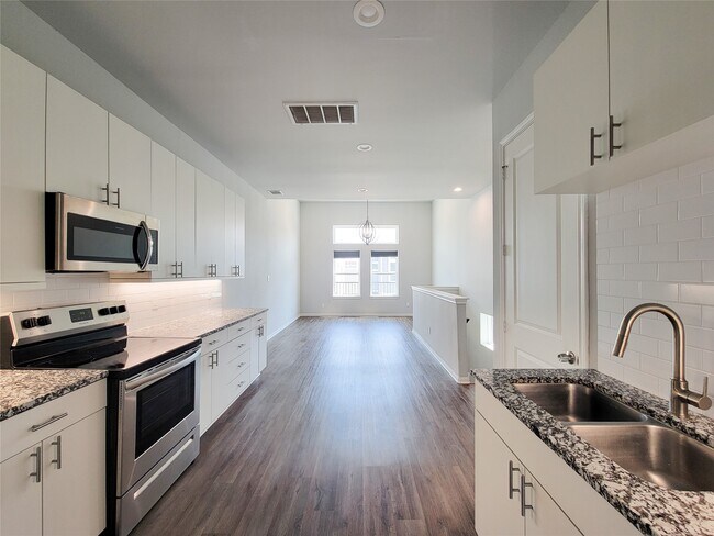 Building Photo - 4908 Paradigm Ln