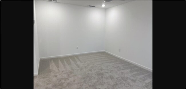 Building Photo - 63 River Strand Ln