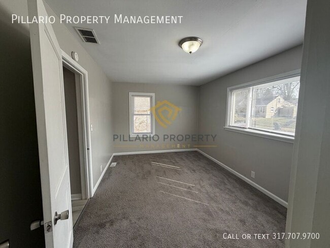 Building Photo - 2338 W 9th St