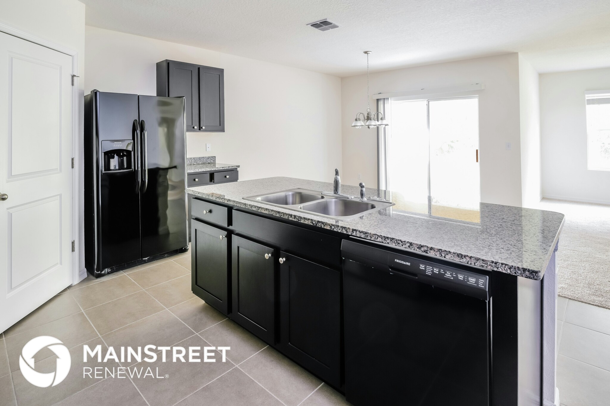 Building Photo - 9607 Highland Ridge Dr