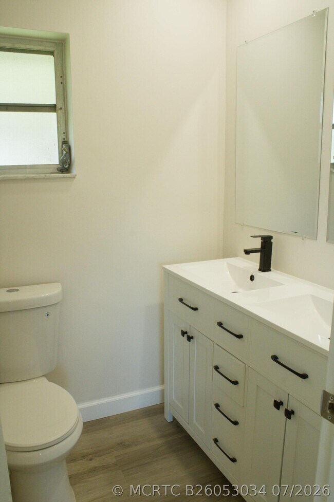 Building Photo - 14243 El Clavel Way