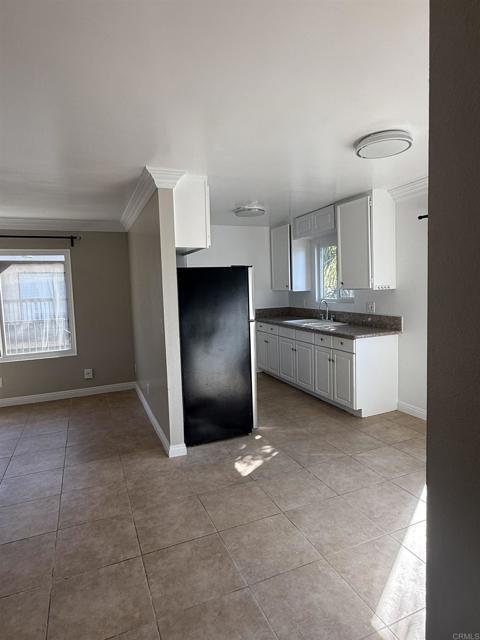 Building Photo - 1349 Grove Ave