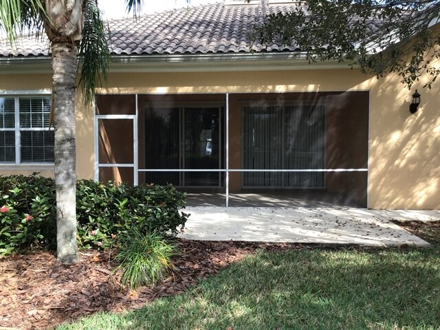 Building Photo - 11938 Charlton Ln