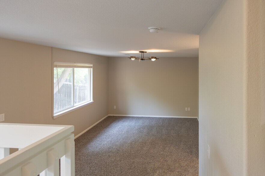 Building Photo - 5711 Mesa Mountain Way