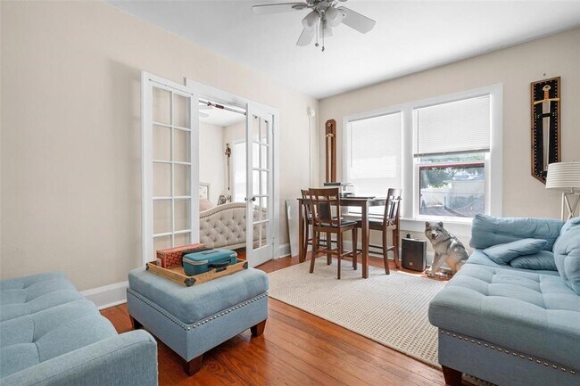 Building Photo - 325 Ohio Pl