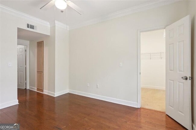 Building Photo - 3777 Peachtree Rd NE