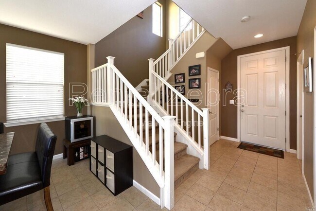 Building Photo - 2348 Tedeschi Dr