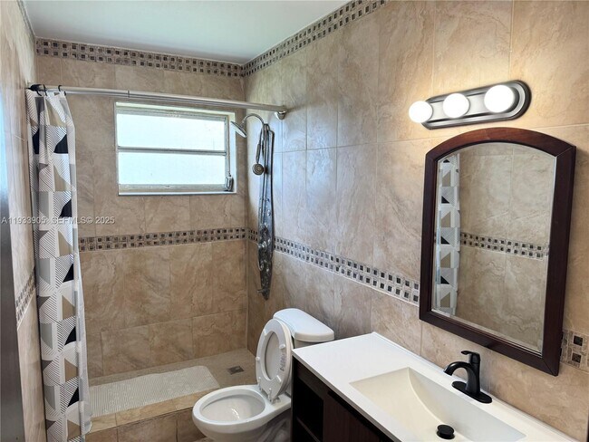 Building Photo - 17205 SW 109th Ct