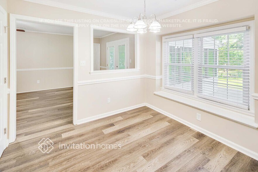 Building Photo - 11330 Harrowfield Rd