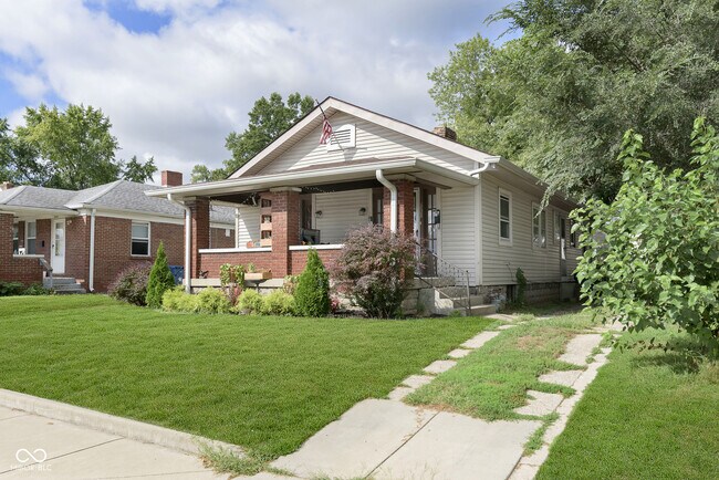 Building Photo - 5350 Winthrop Ave