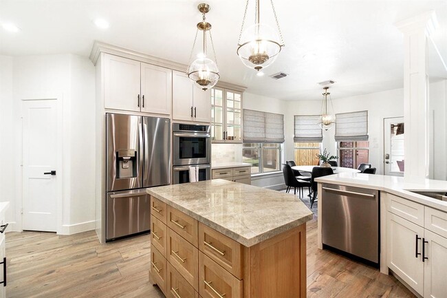 Building Photo - 5603 Statfield Glen Ln