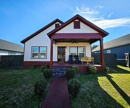 Building Photo - 306 Brighton St