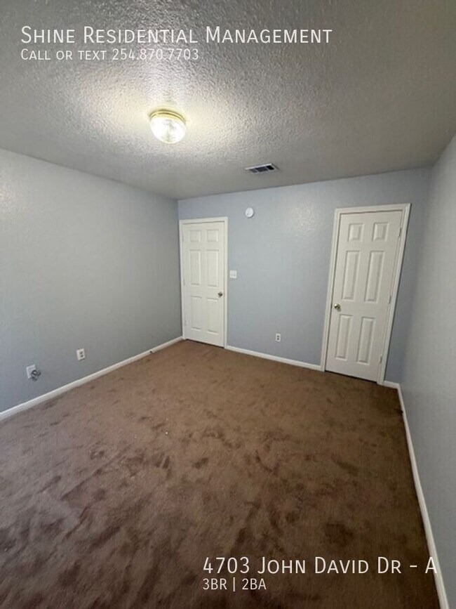 Building Photo - 4703 John David Dr