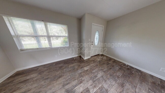 Building Photo - 1365 Seminole Rd