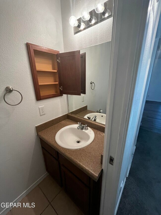 Building Photo - 4029 Hueco Land Ln