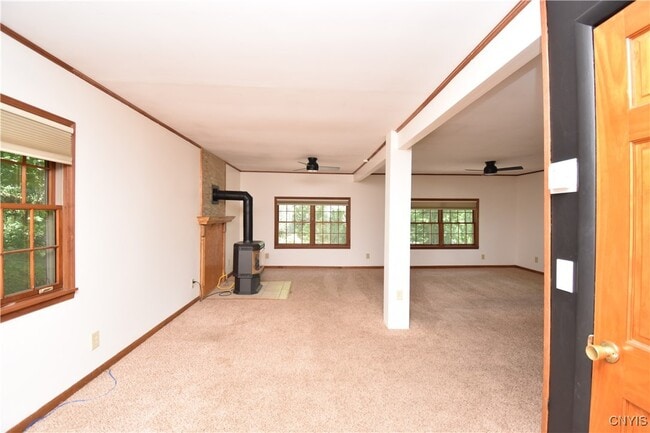 Building Photo - 24673 Crane Ln