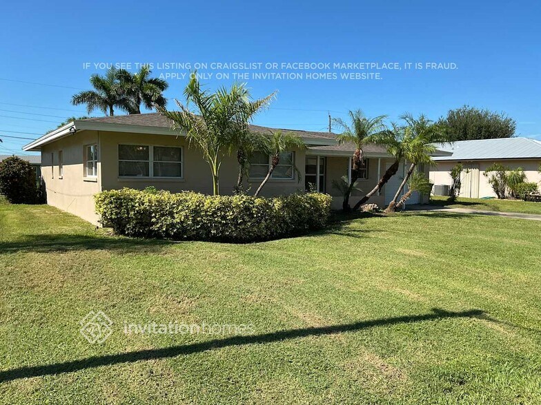 Building Photo - 138 SW 48th Terrace