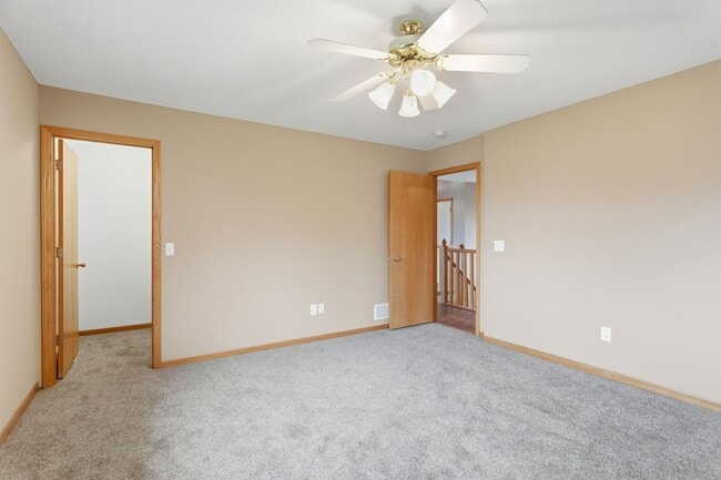 Building Photo - 1778 Klondike Dr NE