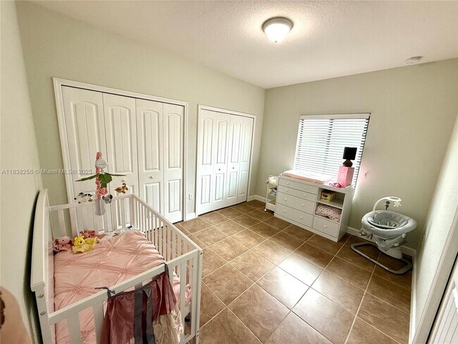 Building Photo - 13232 SW 274th Terrace