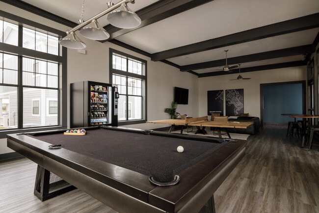 Building Photo - The Heights at College Station - Historical Access