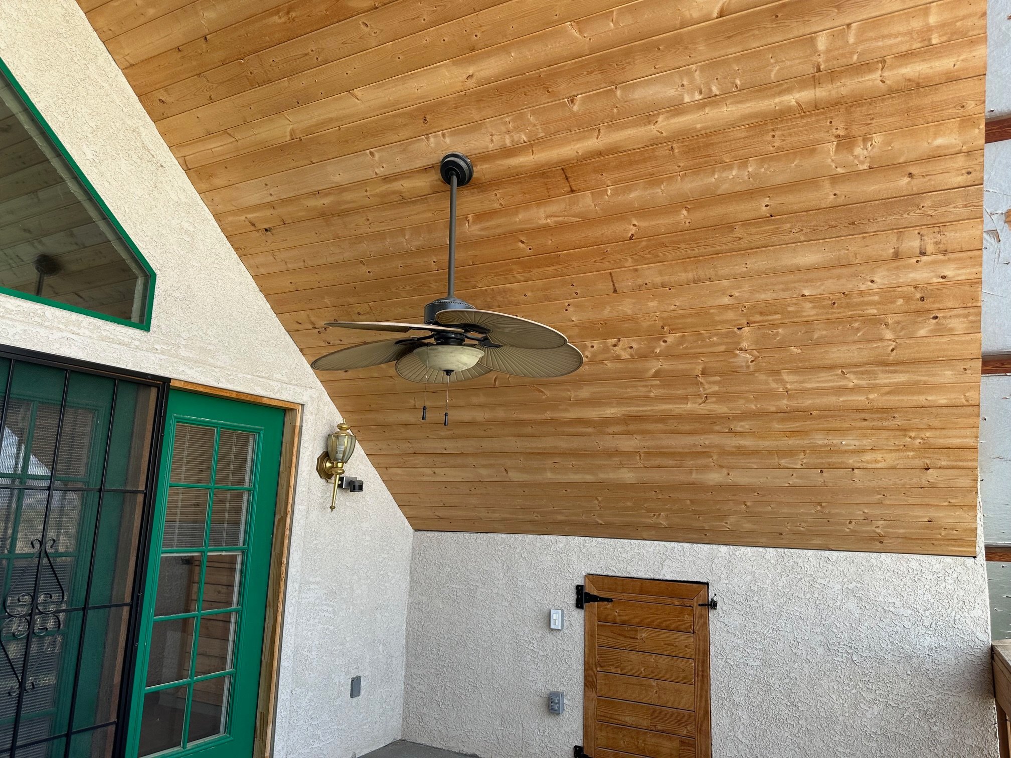 Building Photo - 13975 Racel St