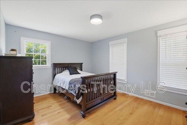 Building Photo - 14410 Otis Ct