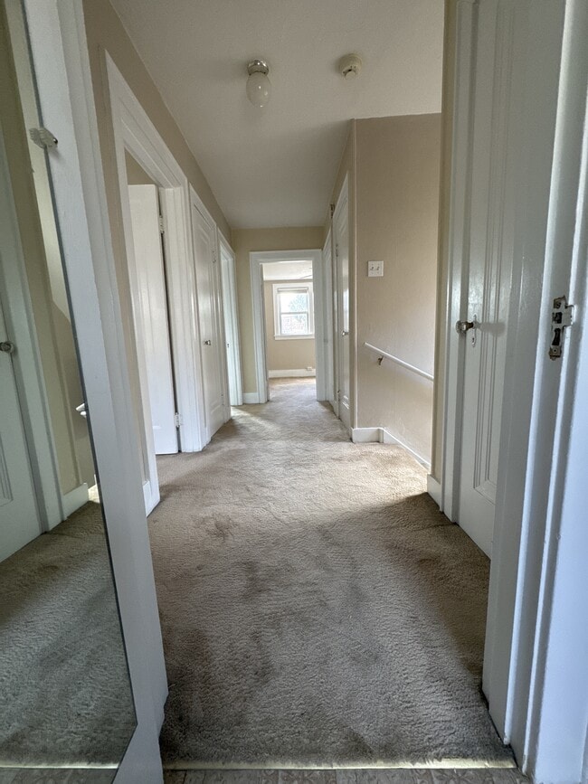 Building Photo - 1644 McFarland Rd