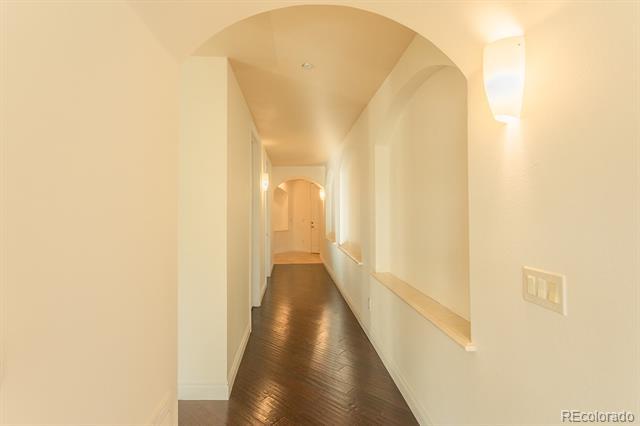 Building Photo - 1120 Delaware St