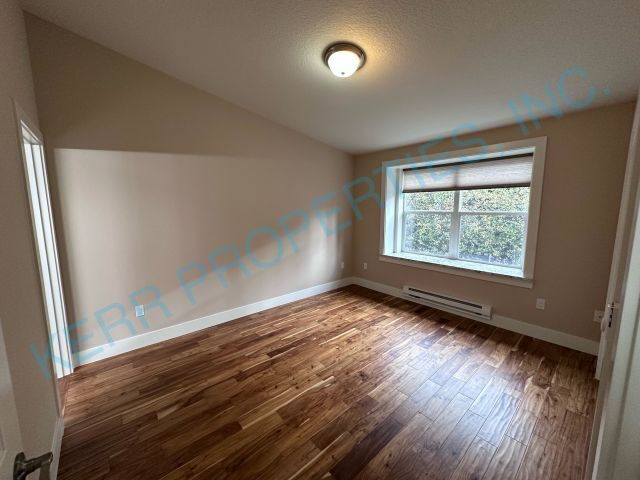 Building Photo - 4686 W Powell Blvd