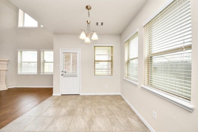 Building Photo - 2714 Birchwood Meadow Ct