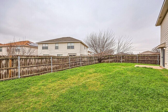 Building Photo - 9149 St Kitts Rd