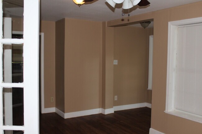 Building Photo - 2717 28th St