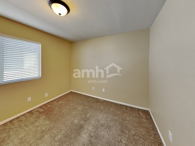 Building Photo - 8655 E Crescent Ave