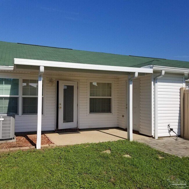 Building Photo - 319 Loveland Cir