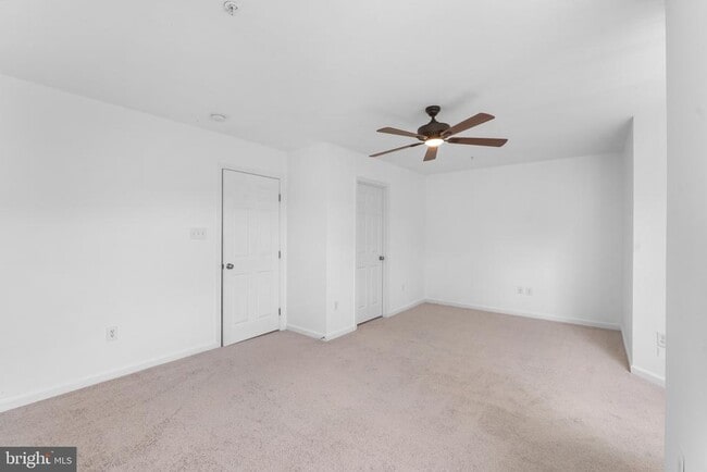 Building Photo - 7258 Mockingbird Cir