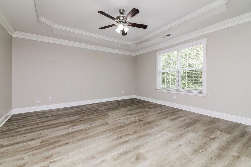 Building Photo - 133 Holiday Island Dr