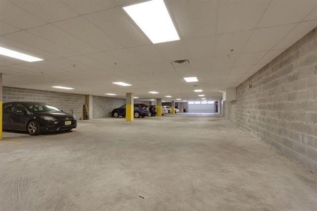 Building Photo - 186-194 Broadway