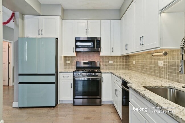 Building Photo - 1123 Estes Ct