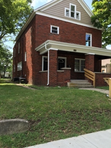 Building Photo - 1108 N 10th St