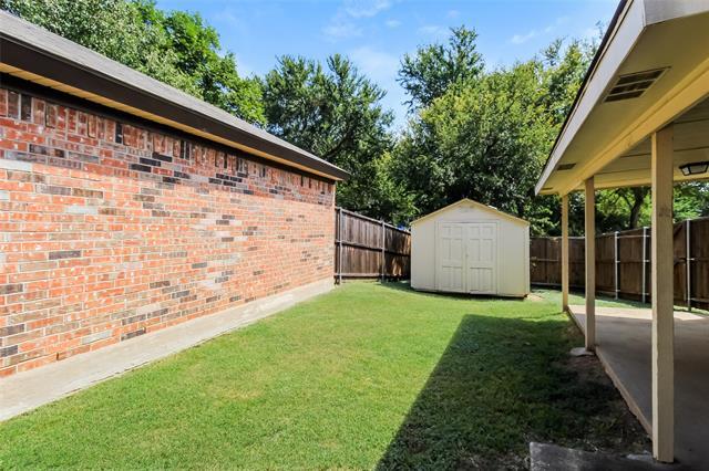 Building Photo - 934 Sanders Dr