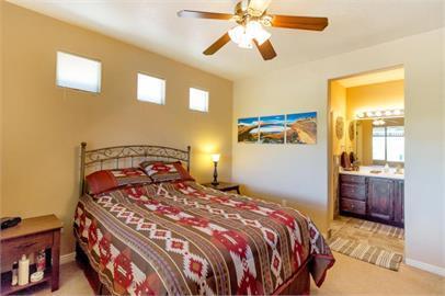 Building Photo - 3241 E Fourteen Fairway Dr