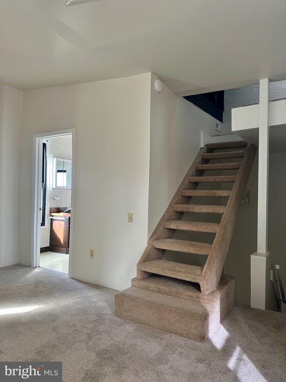 Building Photo - 239 W Philadelphia St