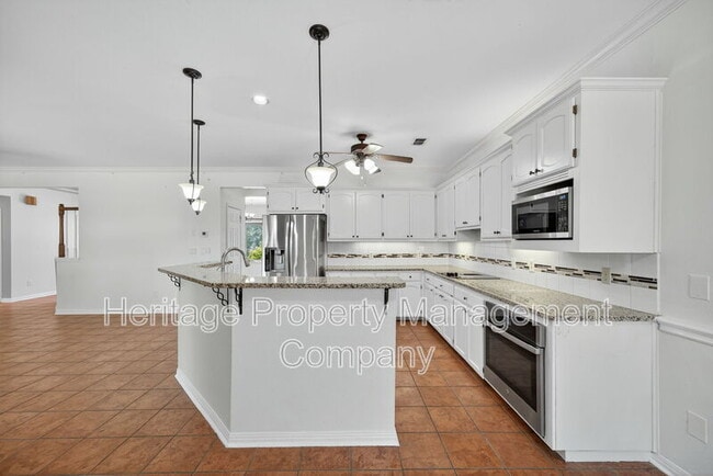 Building Photo - 13510 Mt Olympus