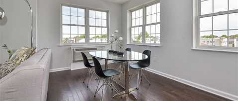 Building Photo - 304 Broadway-