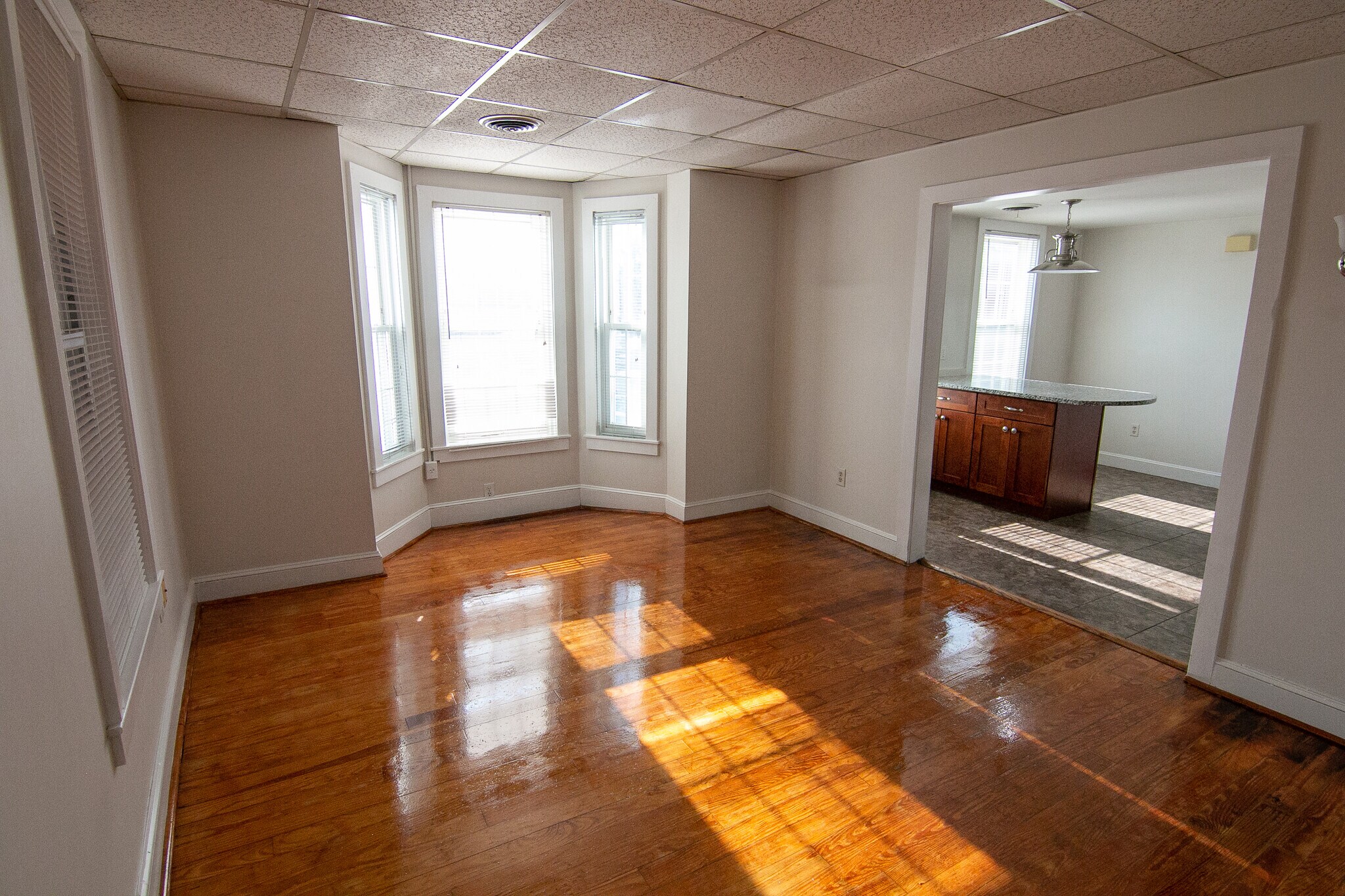 Building Photo - 21 Essex St