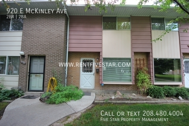 Primary Photo - Spacious McKinley Townhome Available! Visi...