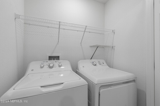 Building Photo - 7919 Merchants Way