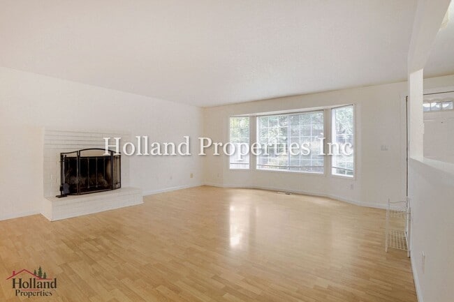 Building Photo - 13178 SW Tamera Ln